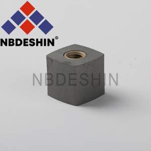Conductive block 16 × 16 mm with an M6 thread